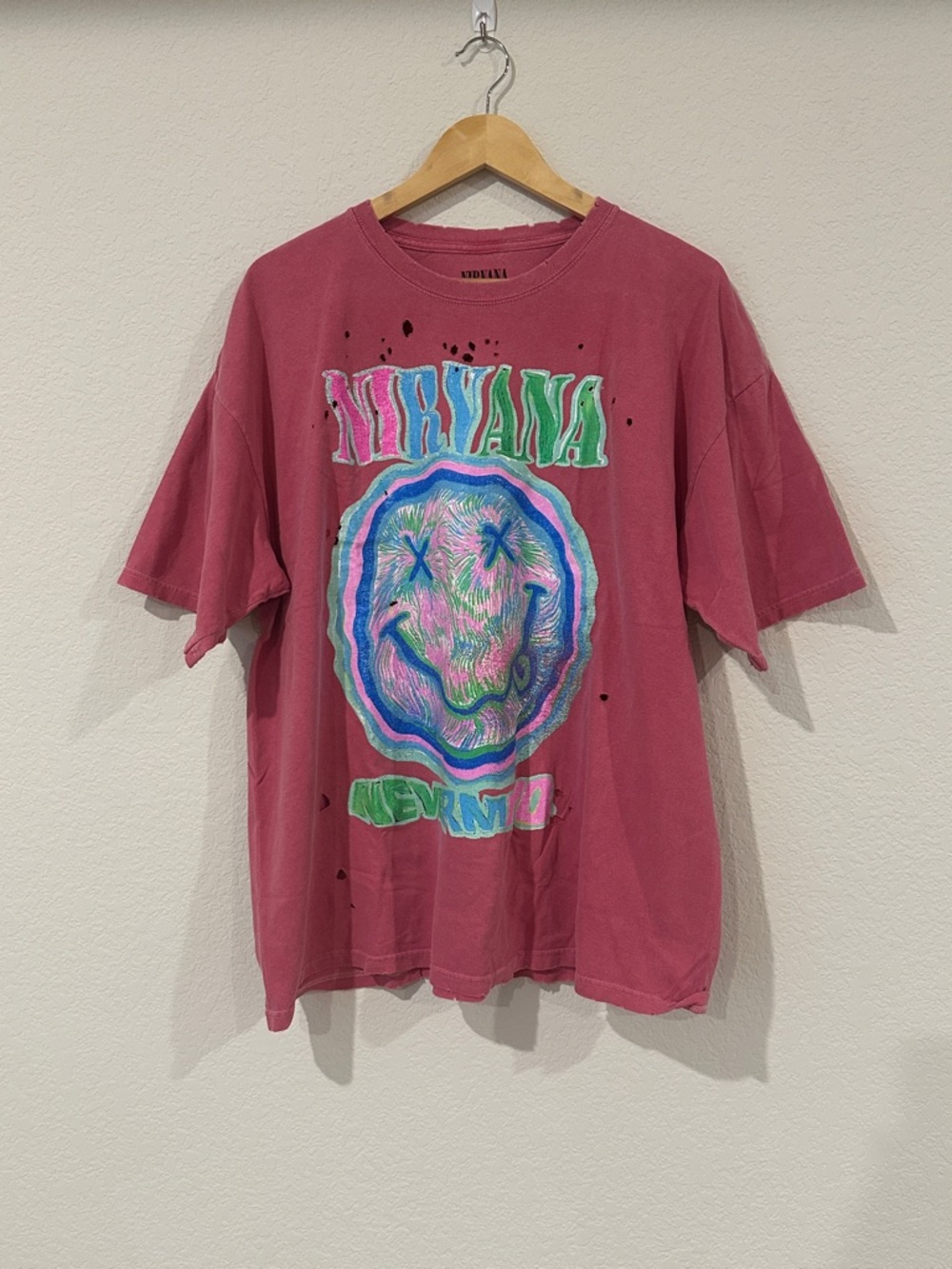 NWOT Urban Outfitters Nirvana Graphic Tee - Picture 3 of 9